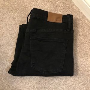 Madewell 10” high-rise skinny black jean